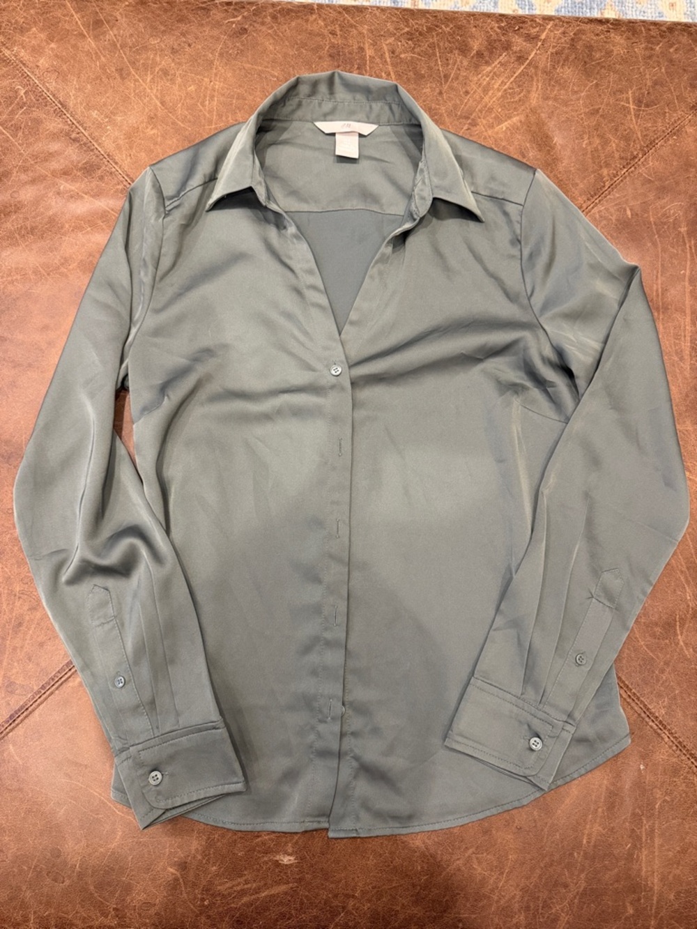 H&M Women’s Olive Dress Shirt - Long Sleeve Button Front